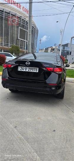 نيسان سنترا